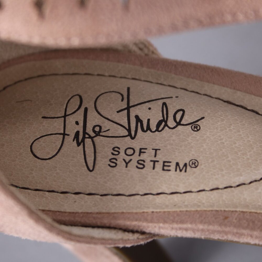 Life Stride Heels Giovanna 2 Sz 10M Dusty Pink Perforated Suede Fabric 3" Heels - Picture 7 of 9